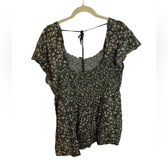 TORRID FLORAL SMOCKED BLOUSE - Picture 2 of 5